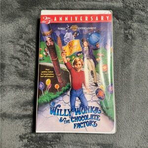Willy Wonka & the Chocolate Factory VHS 1999